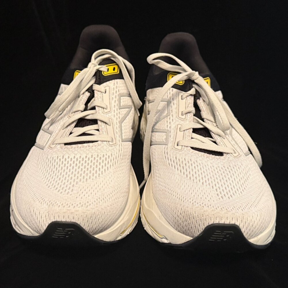 New Balance Fresh Foam 860 v14 White Black Athletic Running Shoes Men Size 10.5D - Picture 3 of 12